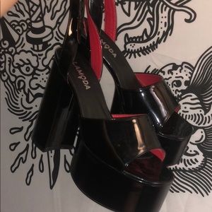 LAMODA PATENT HEELS
